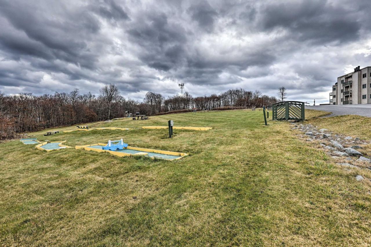 Beech Mountain Resort Condo With Pool Access And Views エクステリア 写真