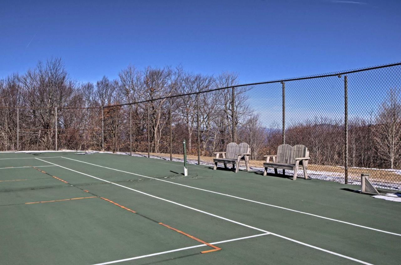 Beech Mountain Resort Condo With Pool Access And Views エクステリア 写真